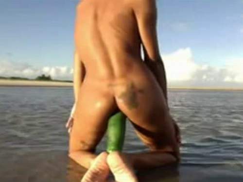Busty Mature Outdoor Fisting And Giant Cucumber Inserted Anal