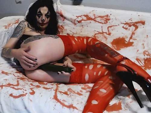 Extreme Clown Porn - Perverted evil clown penetration dildo and cucumber in asshole â€“ unique  Halloween porn â€“ cosplay, brunette download free fisting at our extreme porn  hub
